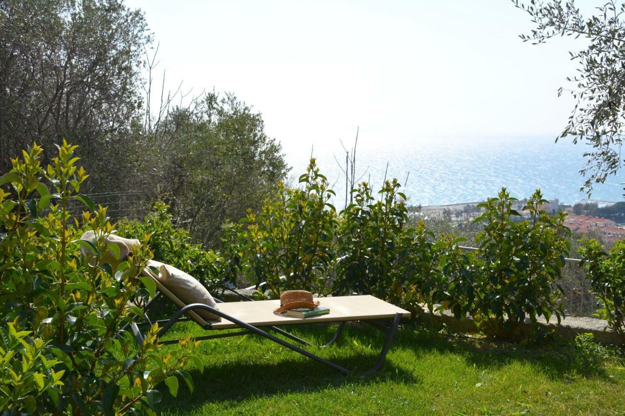 La Torretta Villa Imperia Exterior foto